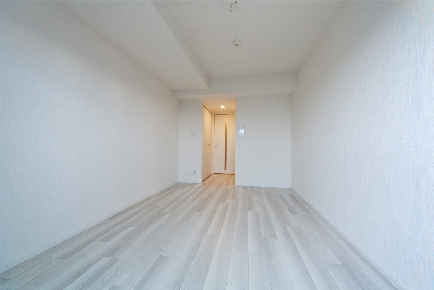 PRIVATE ROOM