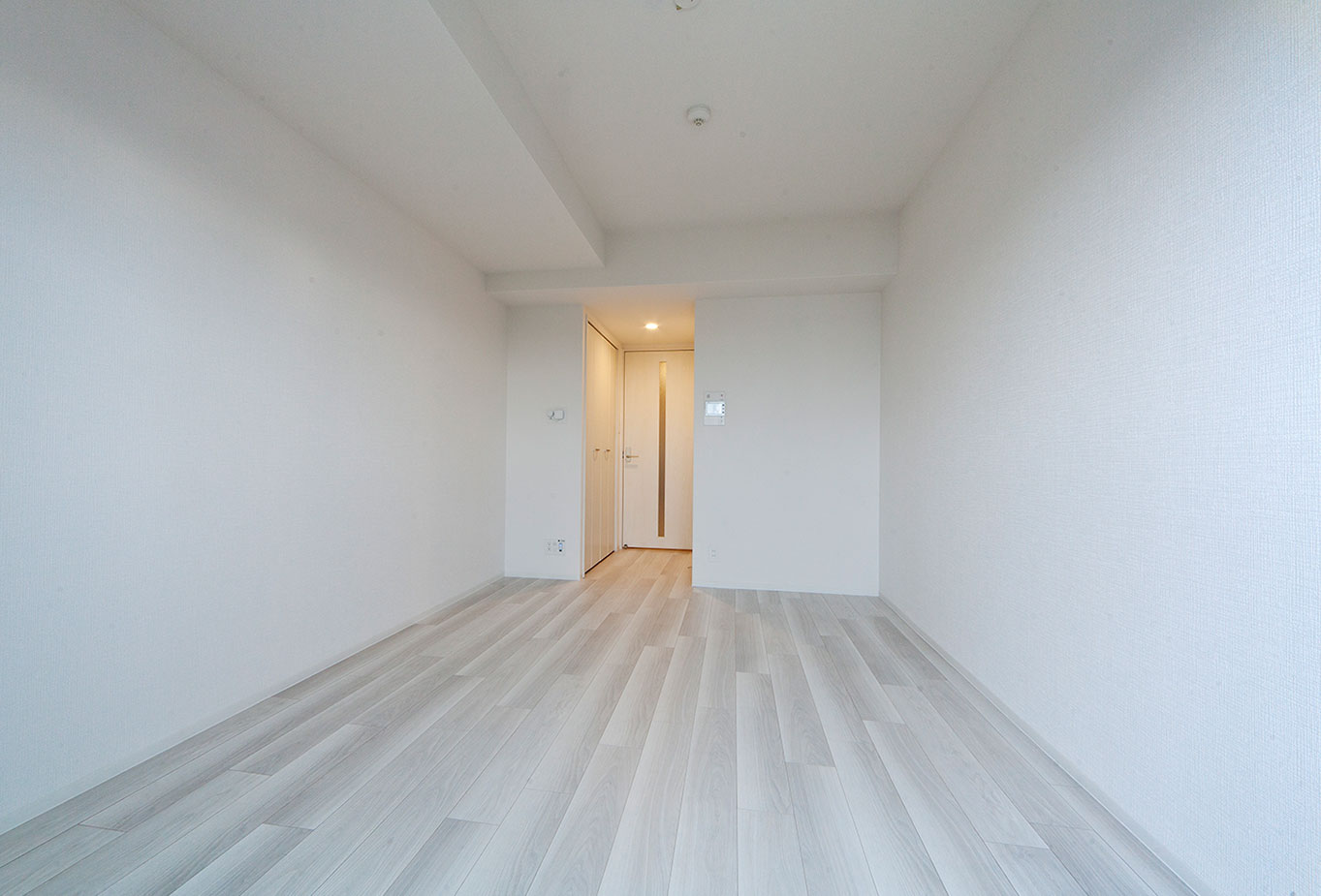 PRIVATE ROOM