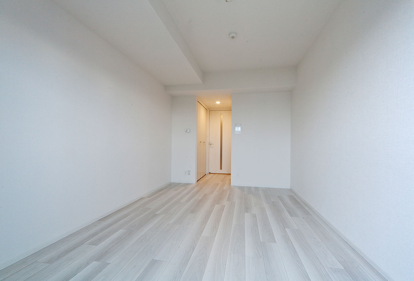 PRIVATE ROOM